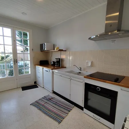 Maison De Familiale A 80m De La - Fr-1-778-10 Σπίτι διακοπών *