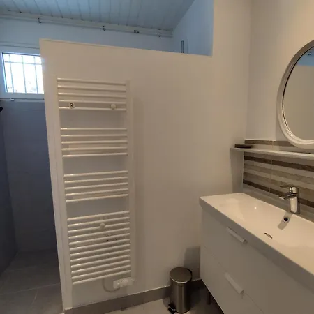 Maison De Familiale A 80m De La - Fr-1-778-10 Σπίτι διακοπών *